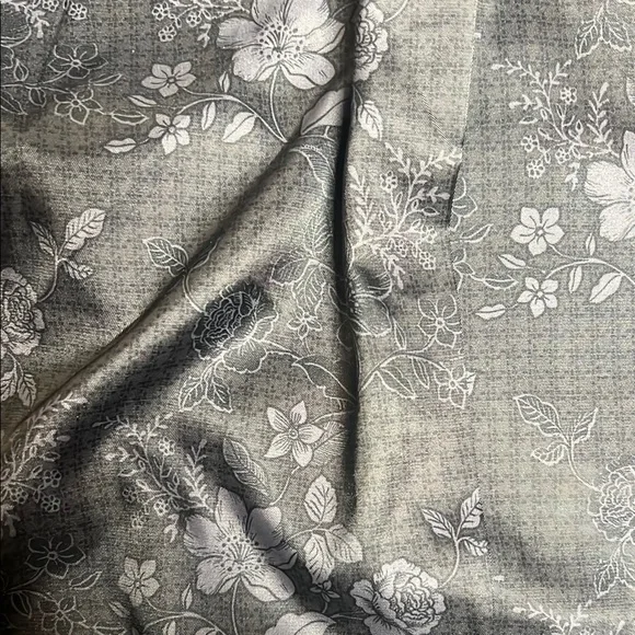 Guess Moto Black Leather Jacket with Asymmetrical Zipper Gold Ascents Size S/M - Picture 10 of 13